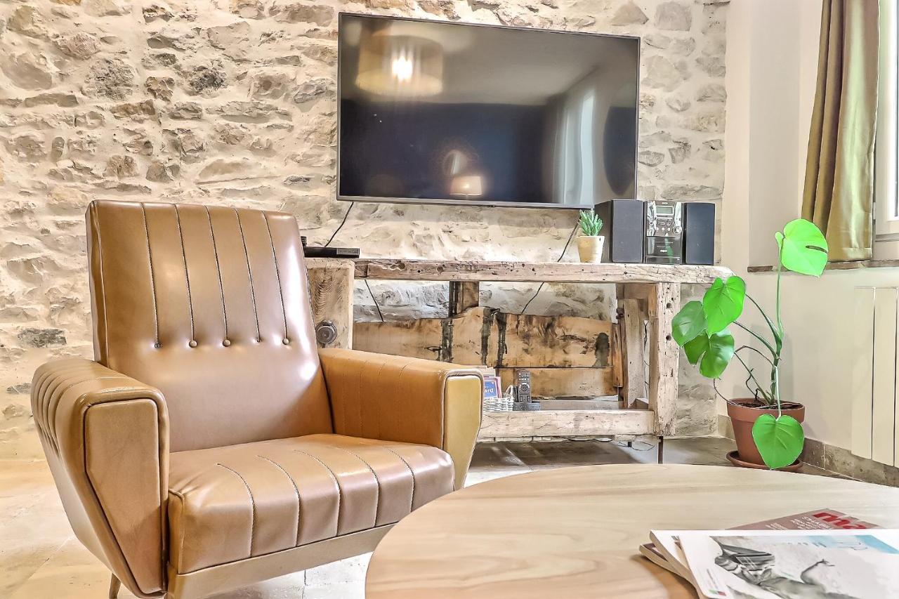 Appartement Garance Nîmes Eksteriør bilde